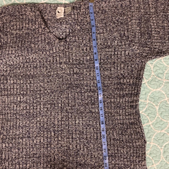 Boutique sweater Prime Elements - Picture 12 of 13